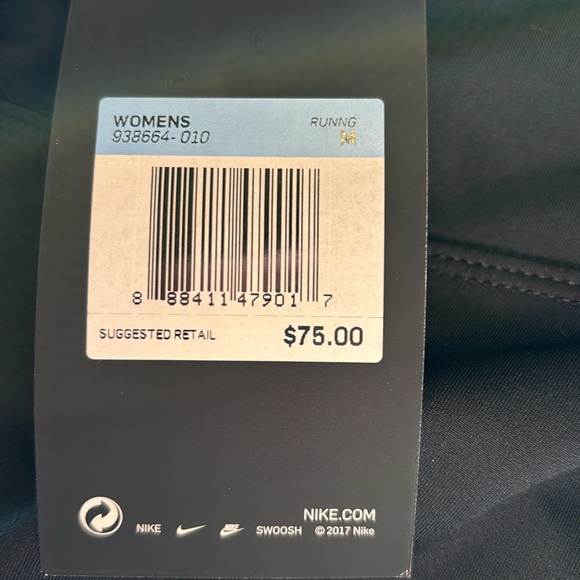 Nike leggings black nwt, medium - Picture 5 of 5